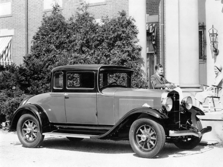  Studebaker Dictator Eight Coupe 1931 года  (фото 1 из 2)